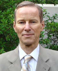 Dr Richard Peycke